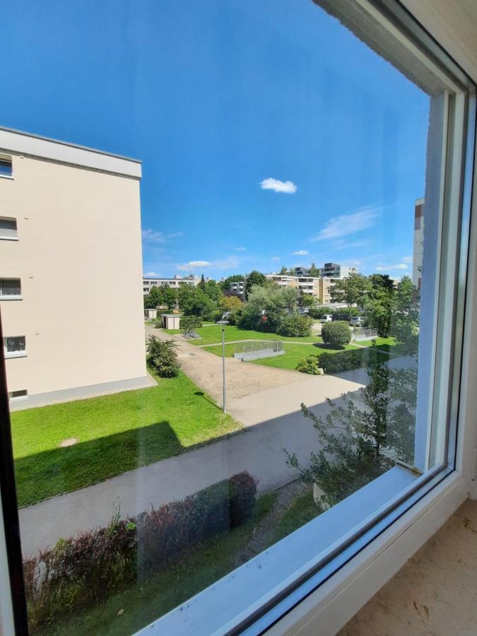 Moderne 3Zimmer Wohnung, in Königsbrunn Exterior foto