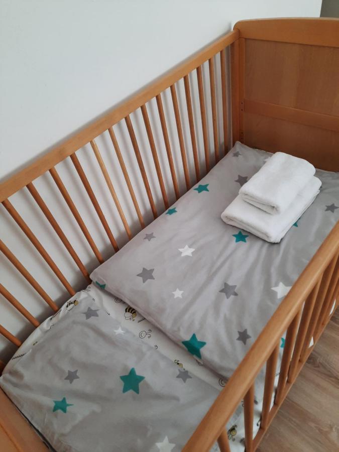 Moderne 3Zimmer Wohnung, in Königsbrunn Exterior foto