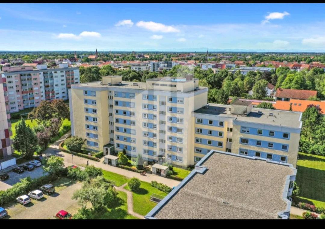 Moderne 3Zimmer Wohnung, in Königsbrunn Exterior foto
