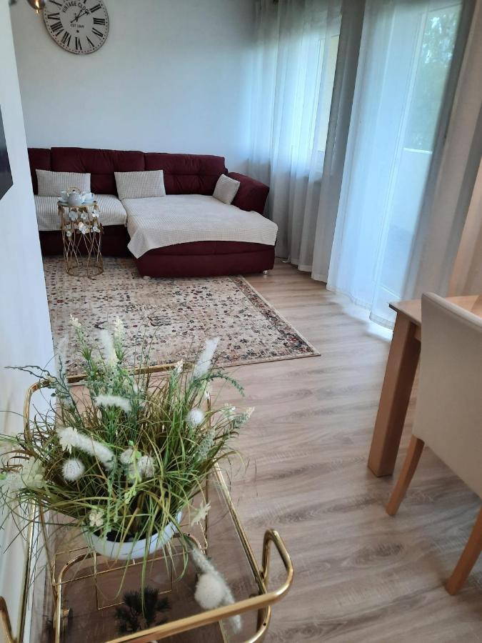 Moderne 3Zimmer Wohnung, in Königsbrunn Exterior foto