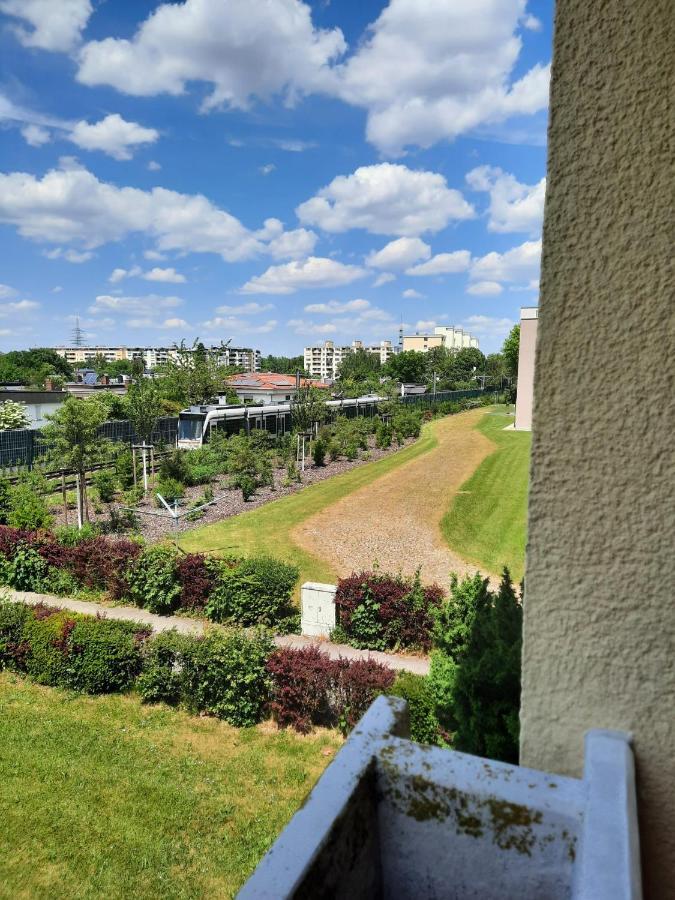 Moderne 3Zimmer Wohnung, in Königsbrunn Exterior foto