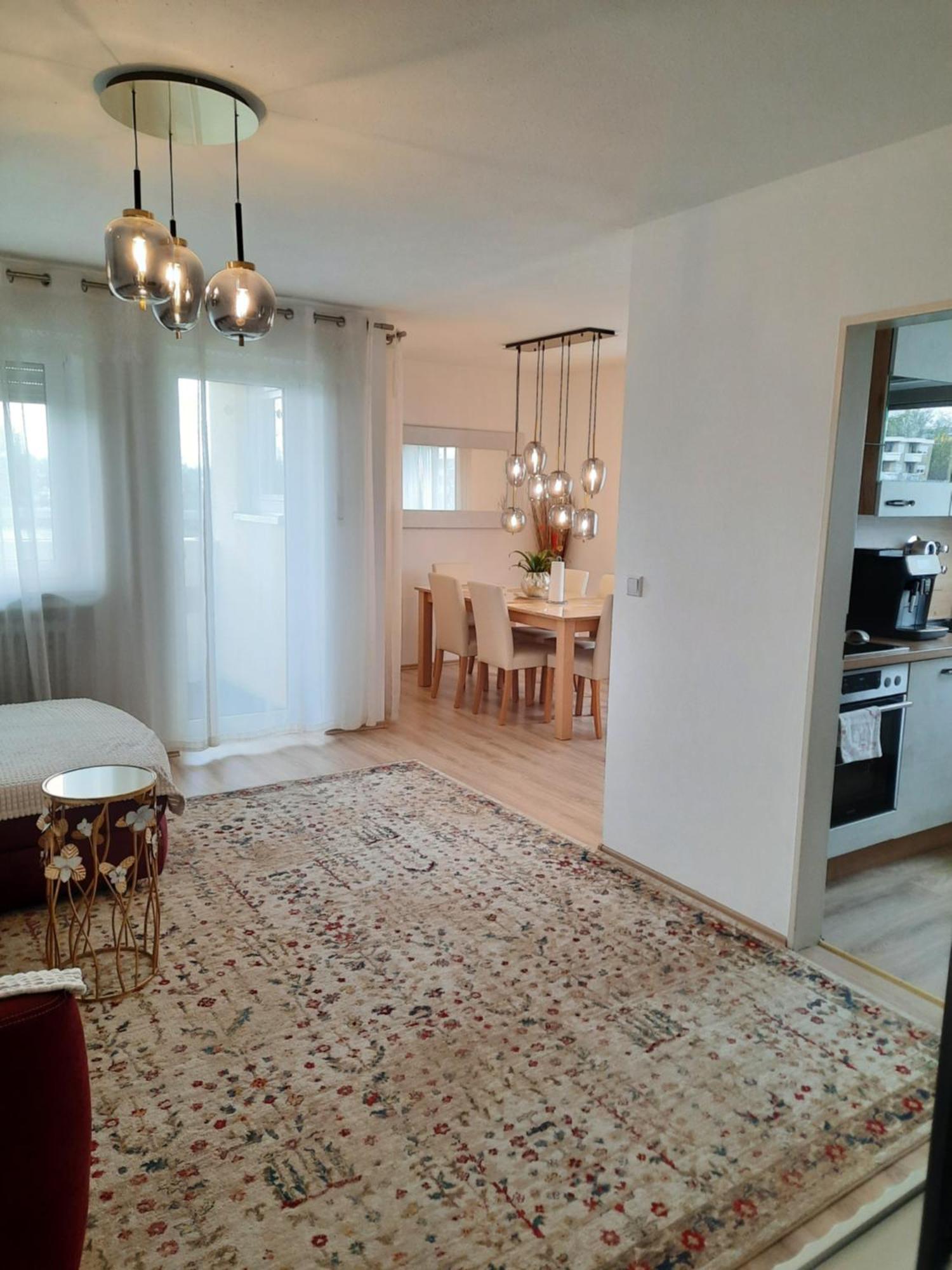 Moderne 3Zimmer Wohnung, in Königsbrunn Exterior foto
